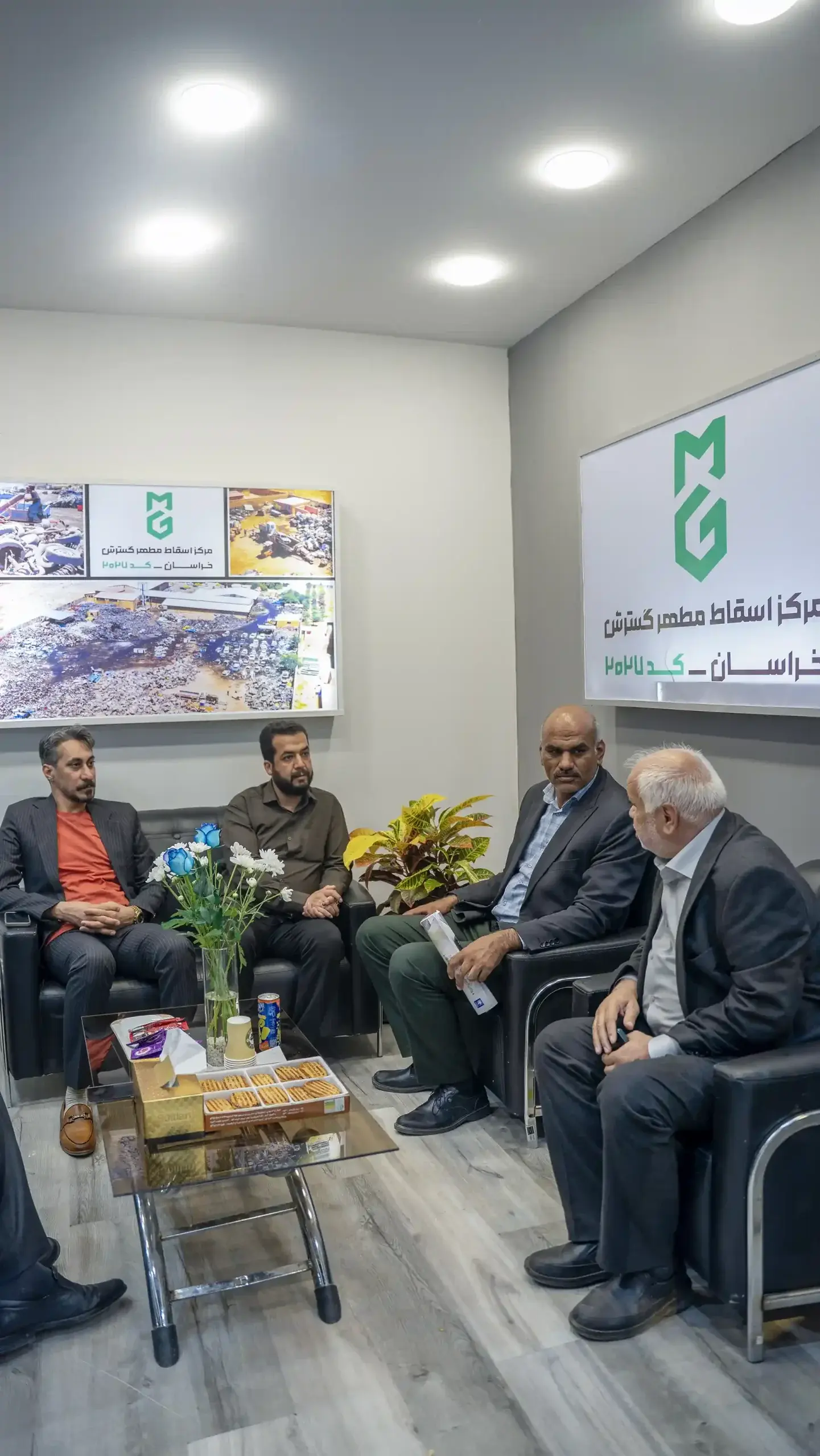 جلسه سران در نمایشگاه ماشین